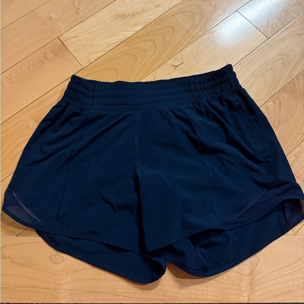 Lululemon 4” Hotty Hot High Rise Shorts
